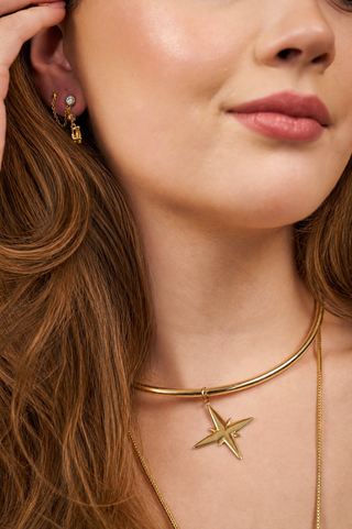 Axis Necklace